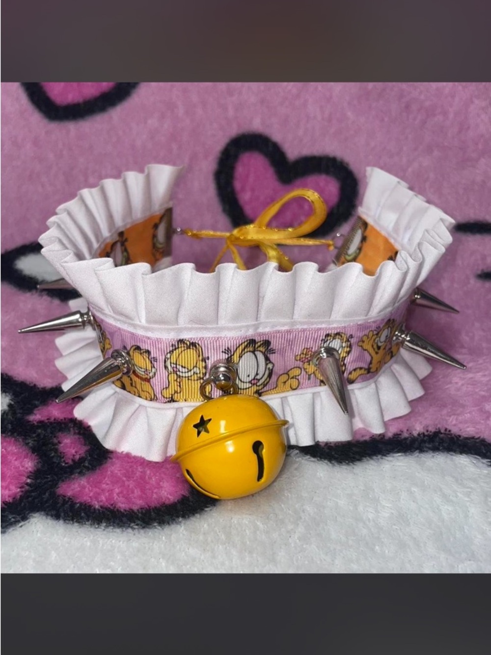 Handmade Garfield Spiked Ruffled Collar Choker